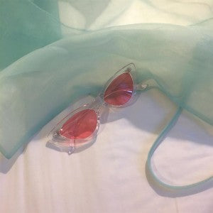 ちょっとパンチのあるアクセントに😎🐈キャットサングラス💕