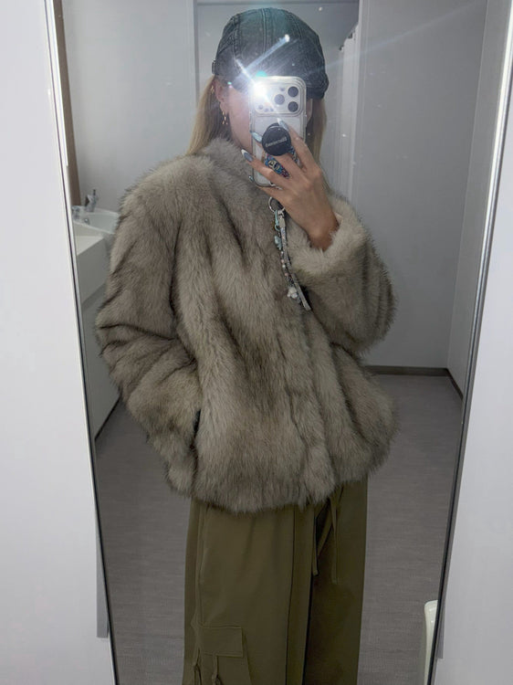 Fluffy faux fur coat | Judin